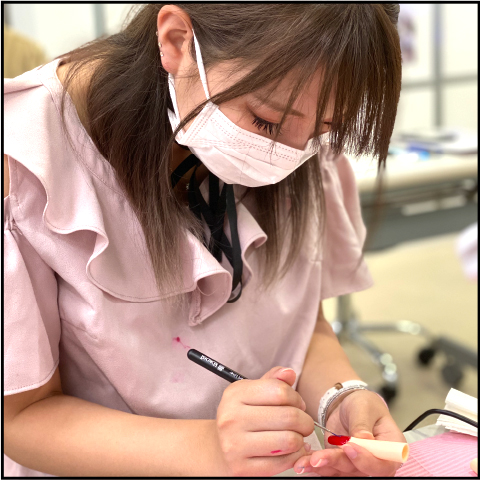 ネイルアーティスト学院｜スクール生活